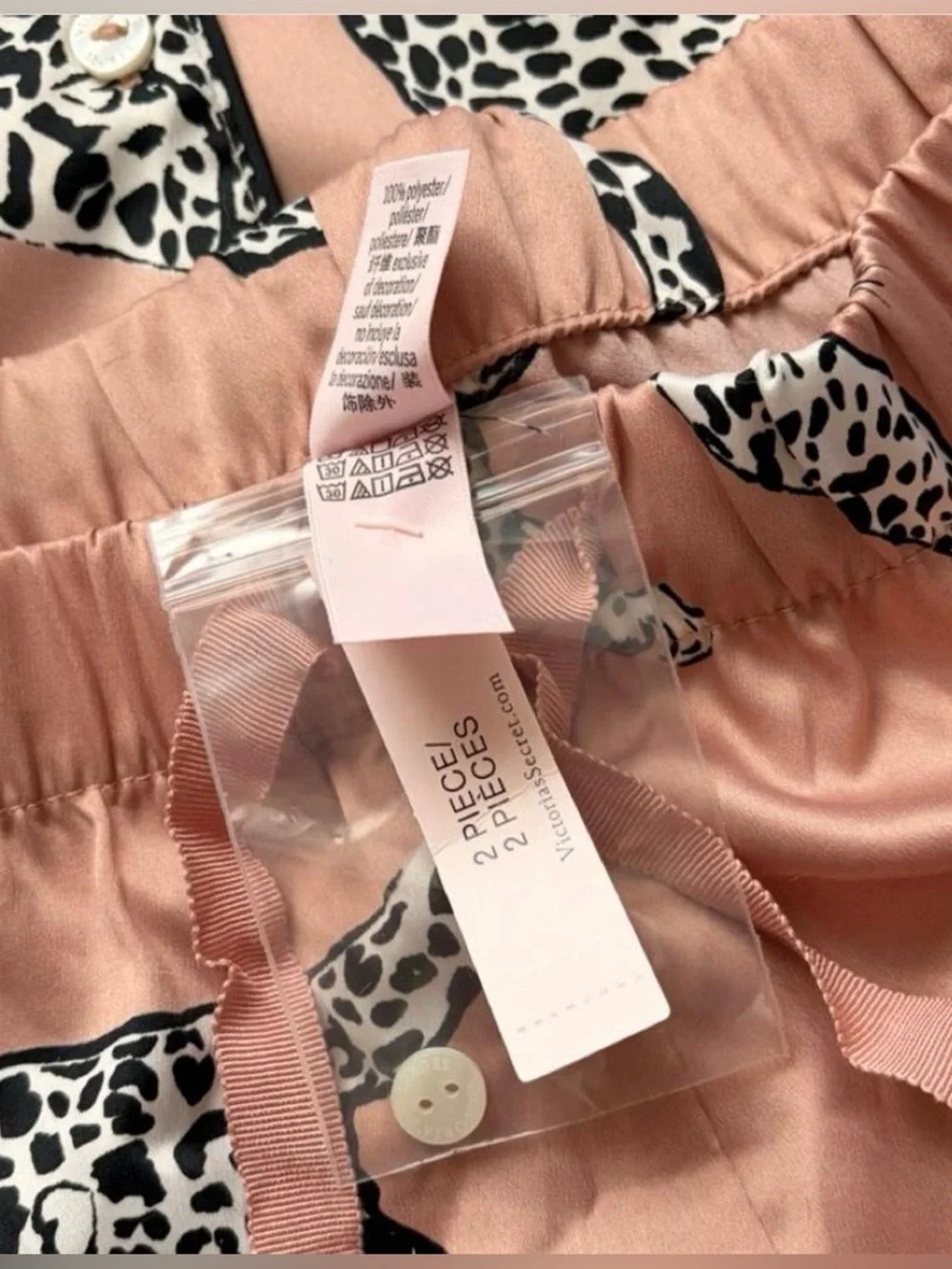 Victoria's Secret Pink Leopard-Print Satin Short Pajama Set Limited edition XL